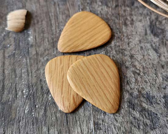 Whiskey Wood Craft Guitar Pick Set