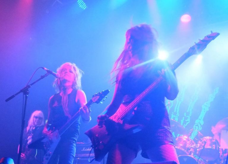 27 Best Female Punk Bands Ever (2023 Update) Guitar Lobby