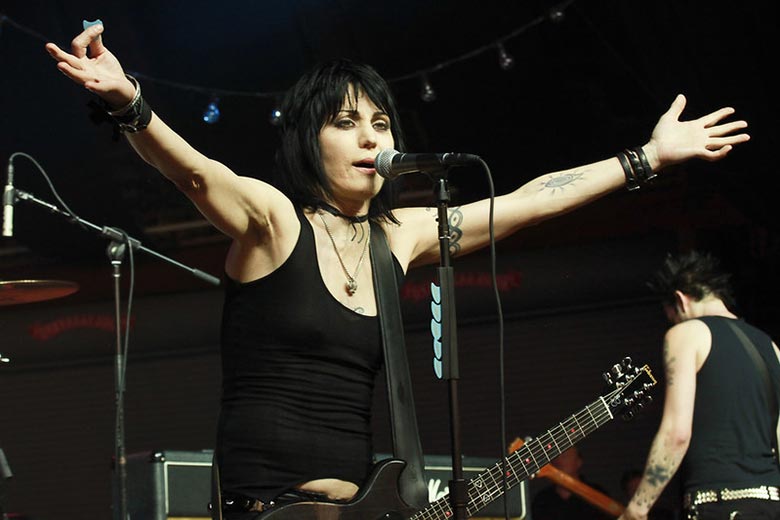 One of the Best 80s Female Singers Joan Jett Performing Live