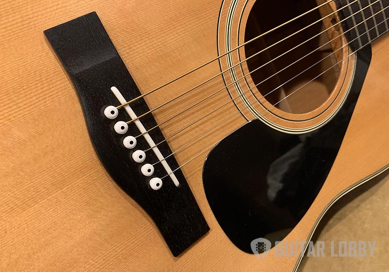 Example of a Fixed Acoustic Guitar Bridge