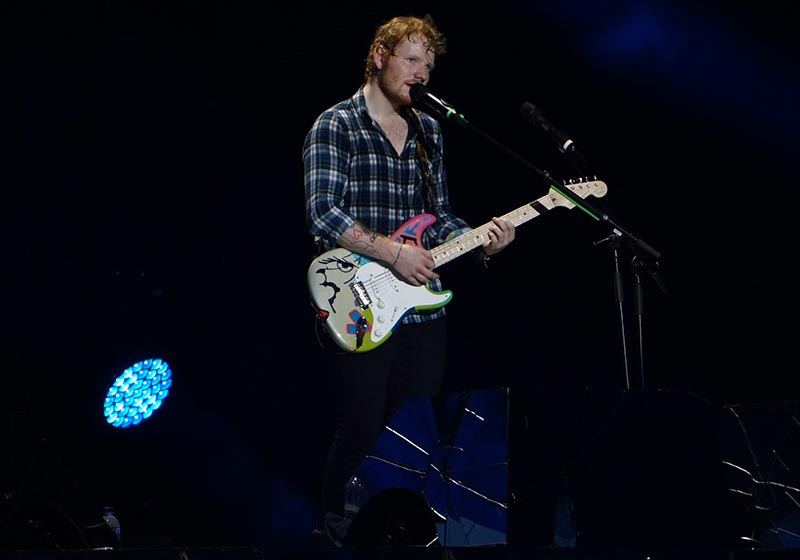Ed Sheeran Playing Guitar Live