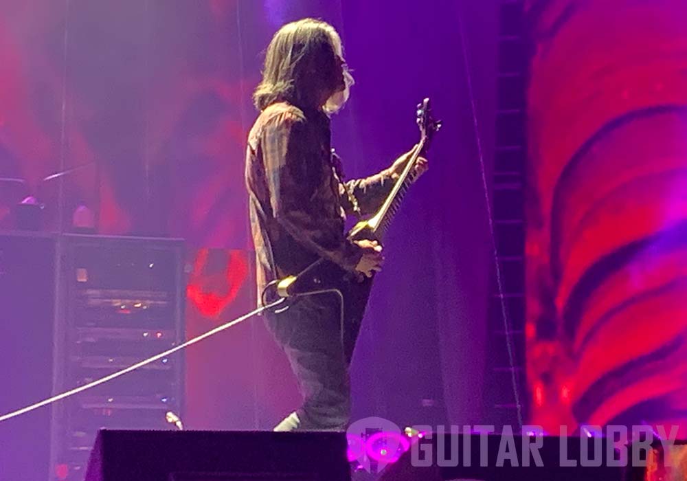 Adam Jones playing his custom Flying V guitar live in concert in Pittsburgh 2022