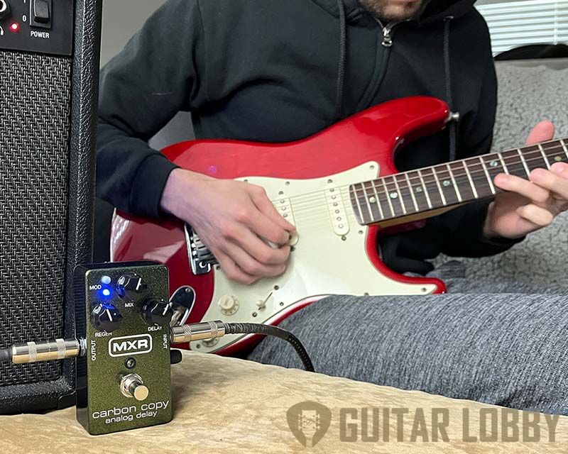 Playing the MXR-Carbon Copy